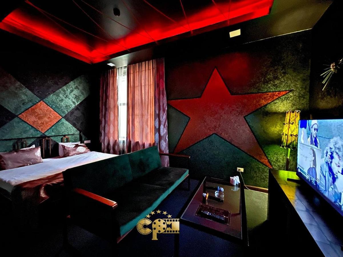 Cinema Plaza Hotel Baku Eksteriør billede