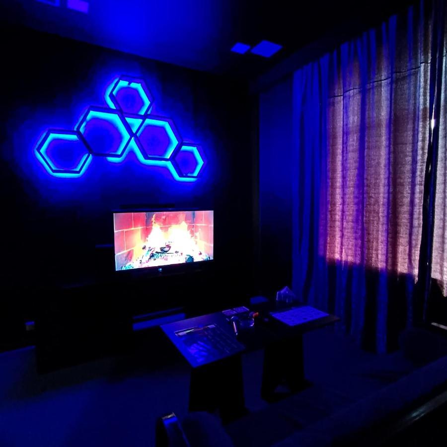 Cinema Plaza Hotel Baku Eksteriør billede