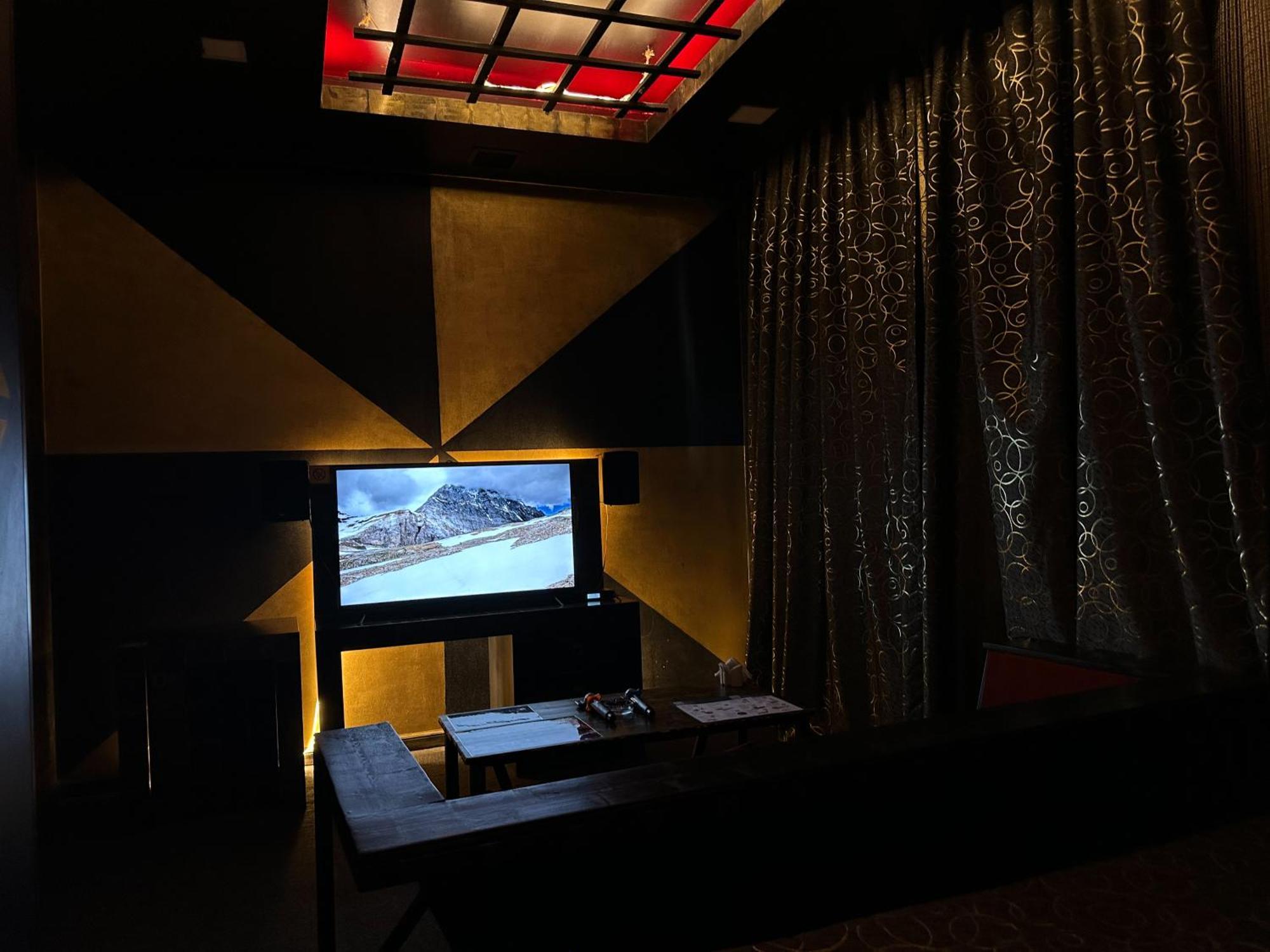 Cinema Plaza Hotel Baku Eksteriør billede