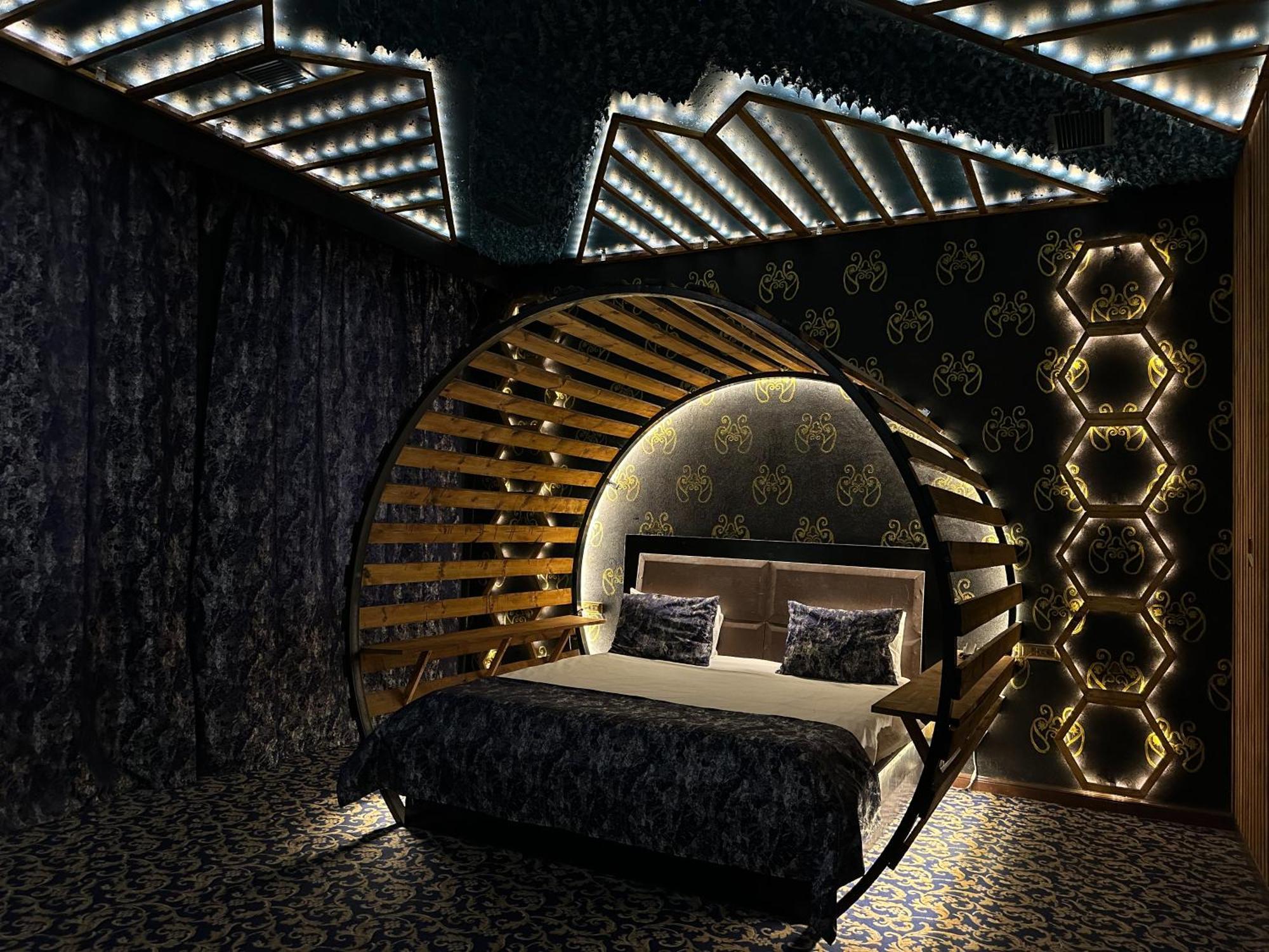 Cinema Plaza Hotel Baku Eksteriør billede