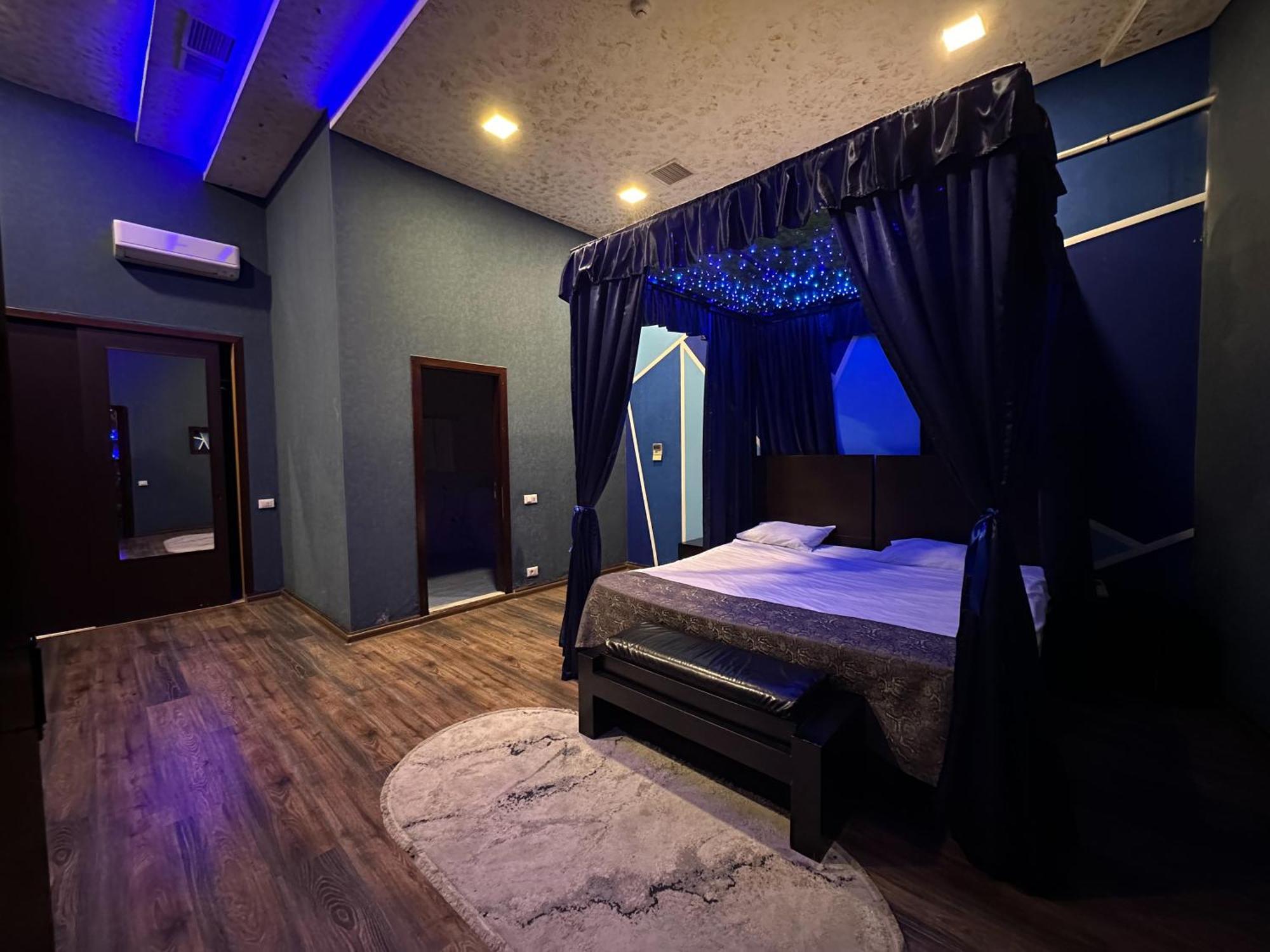 Cinema Plaza Hotel Baku Eksteriør billede
